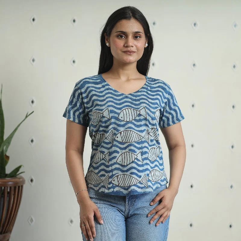 2024-072-1-56-bindaas-block-art-printed-cotton-women-v-neck-t-shirt-12