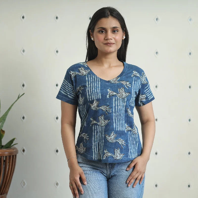 2024-072-1-71-bindaas-block-art-printed-cotton-women-v-neck-t-shirt-15