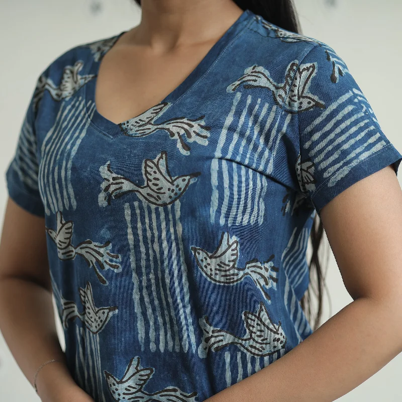 2024-072-1-71-bindaas-block-art-printed-cotton-women-v-neck-t-shirt-15