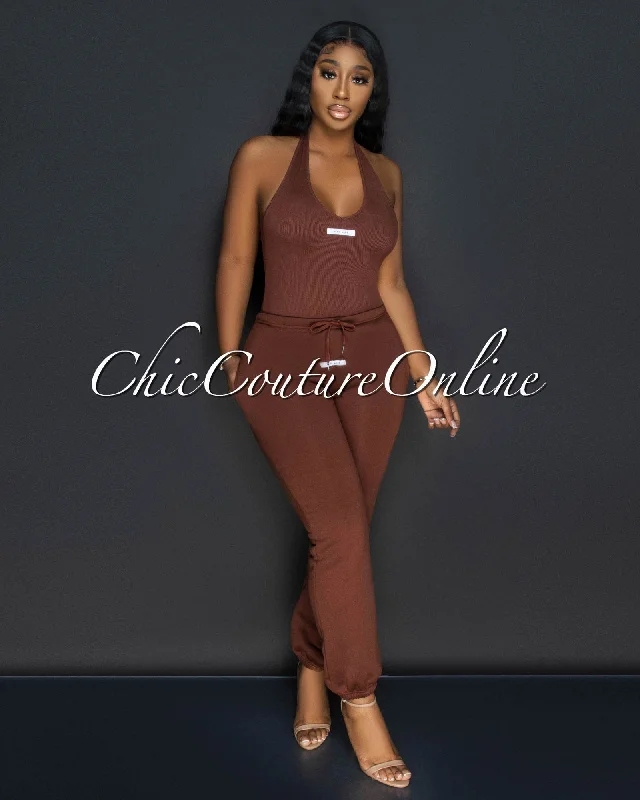 baely-brown-ribbed-bodysuit-sweatpants-set