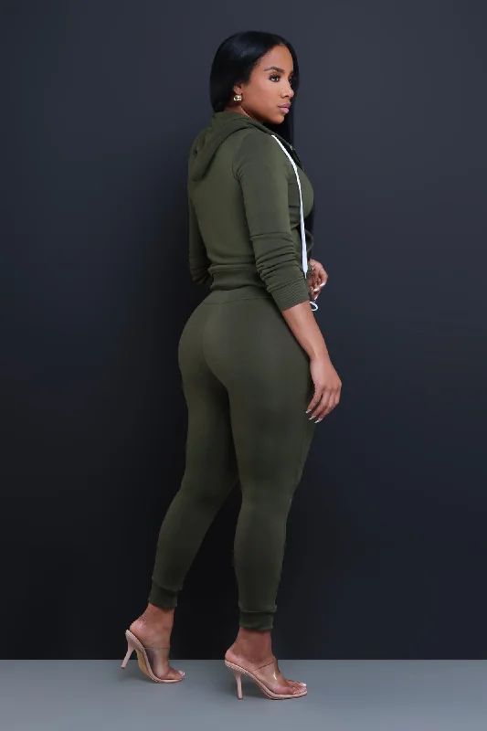 like-that-jogger-set-olive