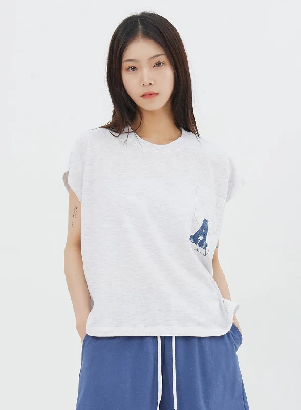 tee-and-track-shorts-set-iy323