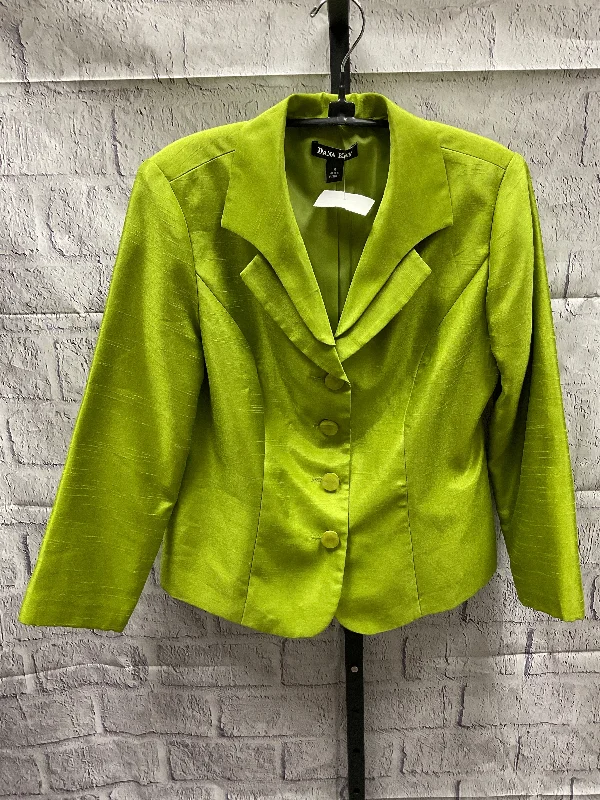 Blazer By Clothes Mentor  Size: M