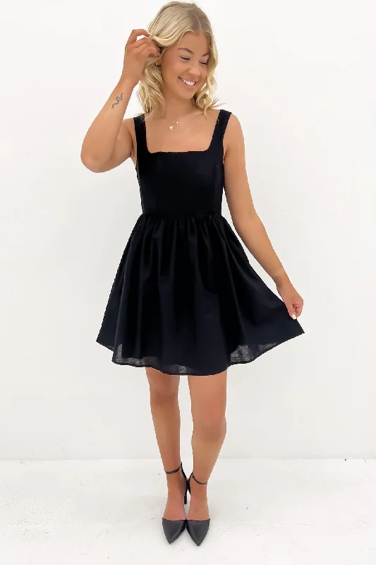 Fable Mini Dress Black