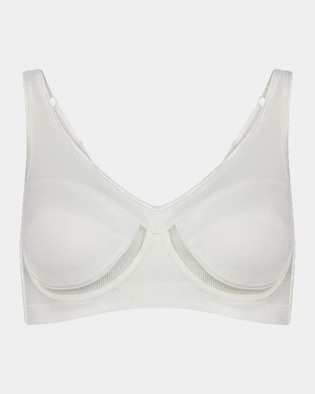 bendon-sport-bendon-u-wire-sport-bra-white-75-517