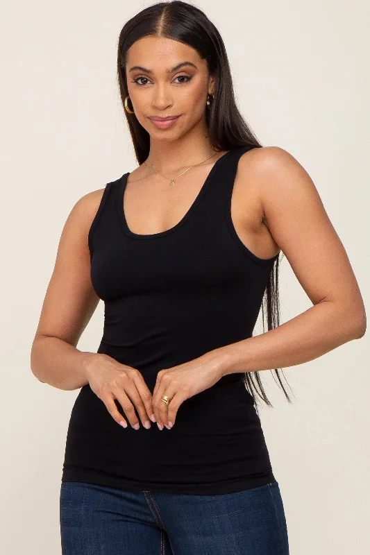 black-seamless-maternity-tank-top