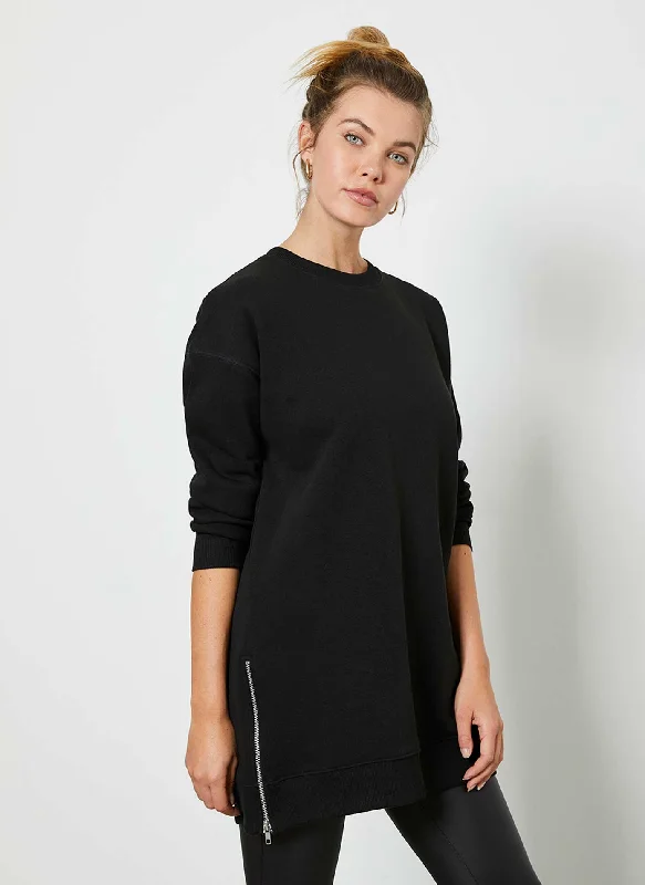 black-zip-long-sweatshirt