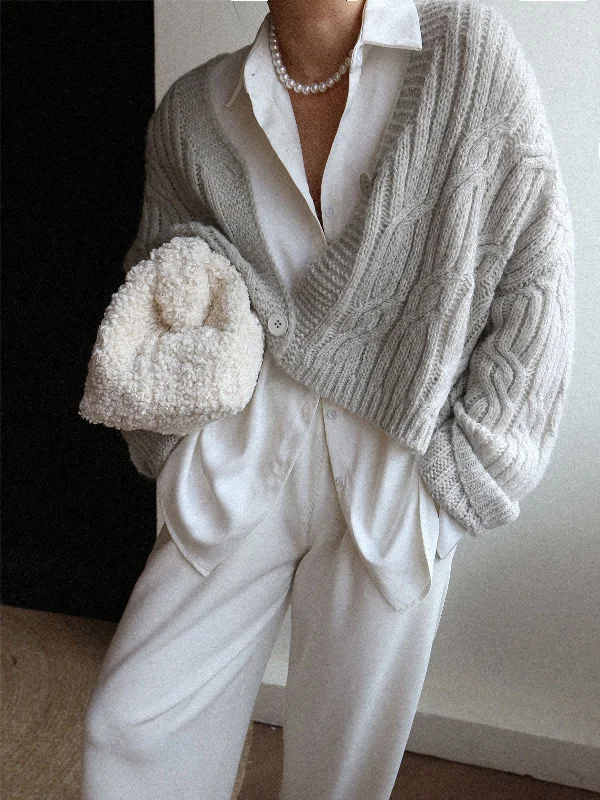 cable-knit-crop-cardigan