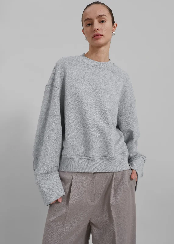 clea-sweatshirt-grey