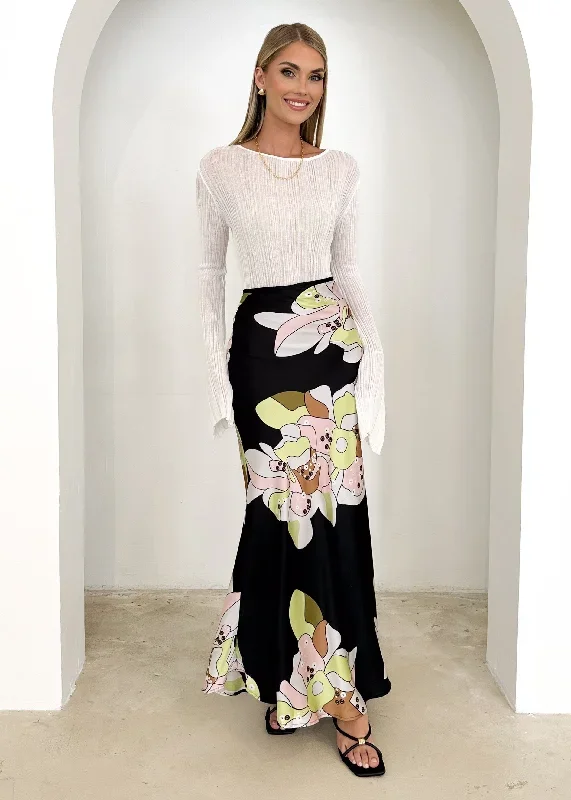 cleos-maxi-skirt-black-astrid