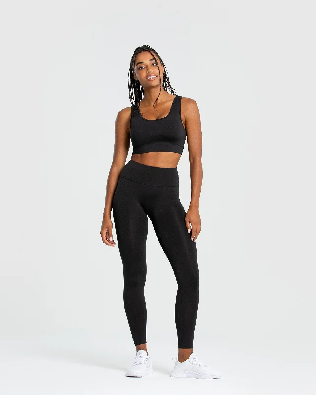 essential-sports-bra-black