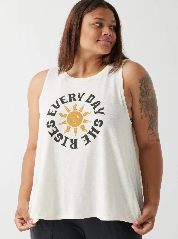 every-day-she-rises-tank