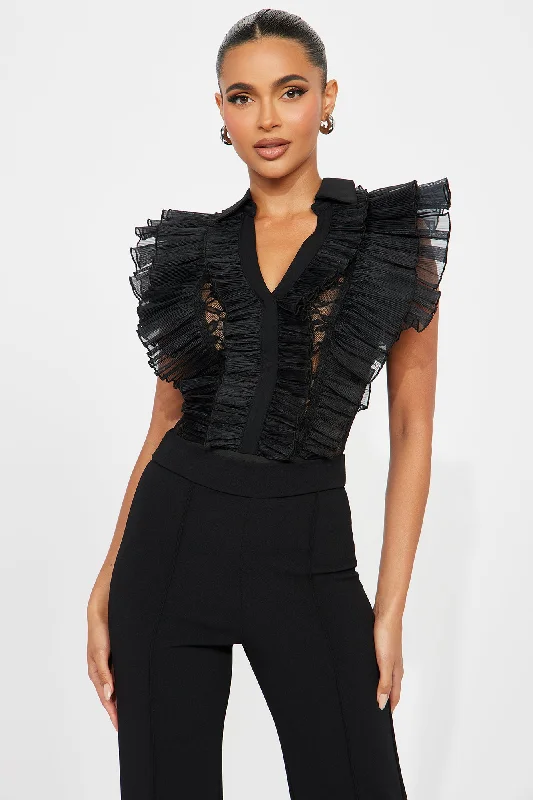 Giving Drama Ruffle Bodysuit - Black