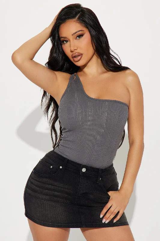 got-me-sprung-ribbed-bodysuit-charcoal