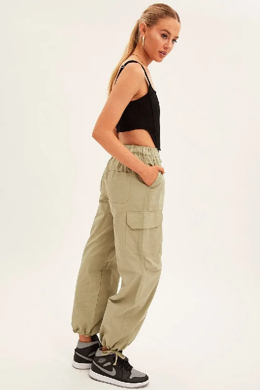 green-cargo-pants-relaxed-wide-leg-bt12702-f3