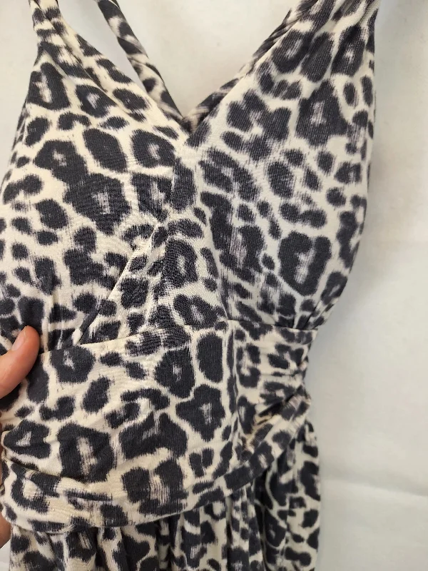 guess-v-neck-cheetah-print-tank-top-size-m-b026-336-wh