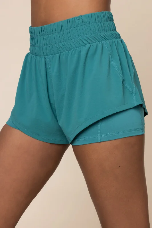 high-waisted-supershort-emerald