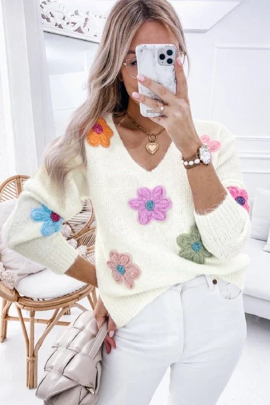 kash-v-neck-flower-sweater