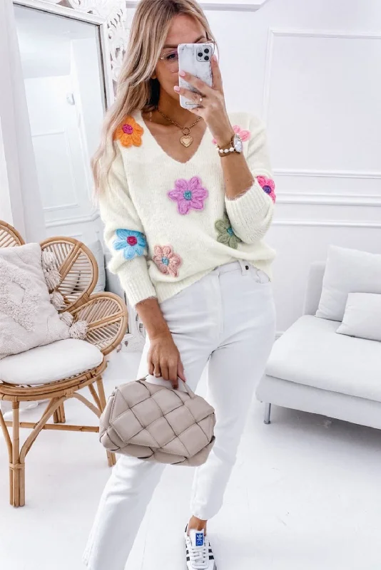 kash-v-neck-flower-sweater