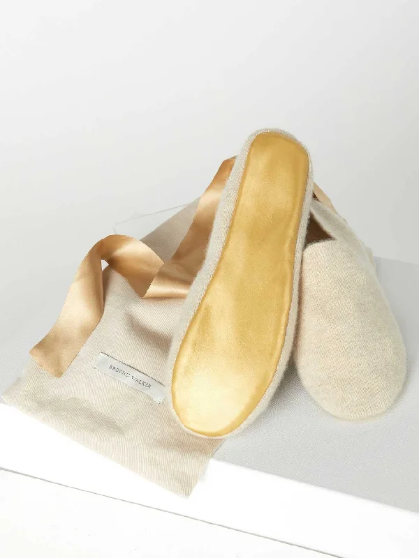 luxe-slipper-socks-beige