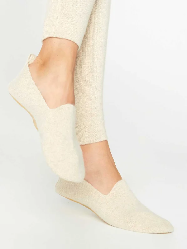 luxe-slipper-socks-beige