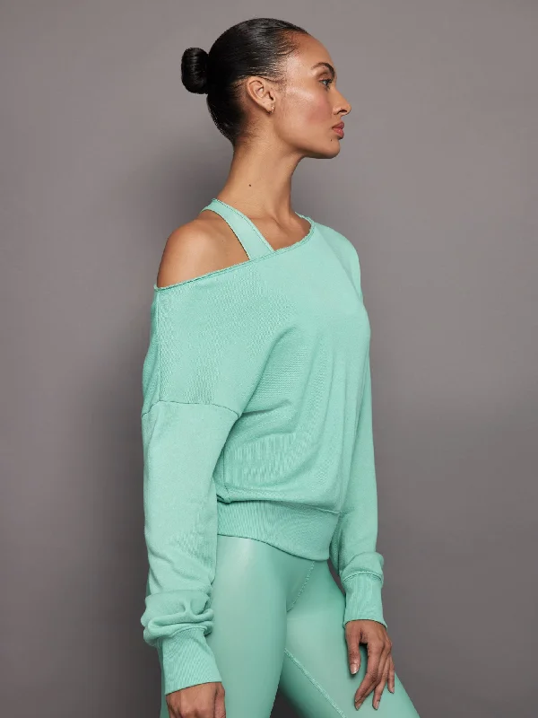 off-shoulder-sweatshirt-wasabi