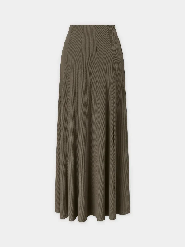 panel-ribbed-skirt-olive