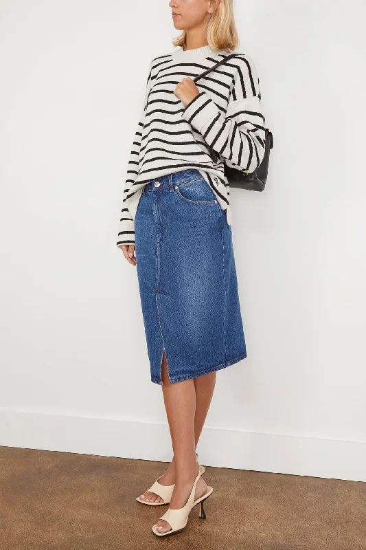 pencil-skirt-in-used-indigo-denim