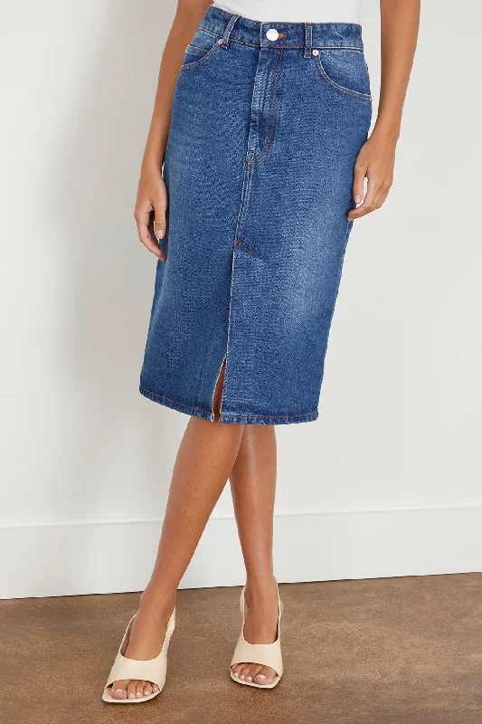 pencil-skirt-in-used-indigo-denim