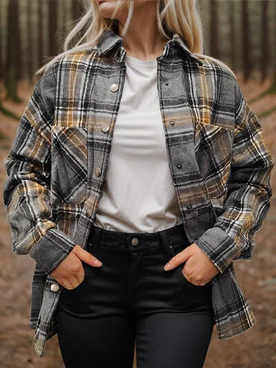 plaid-snap-down-long-sleeve-shacket