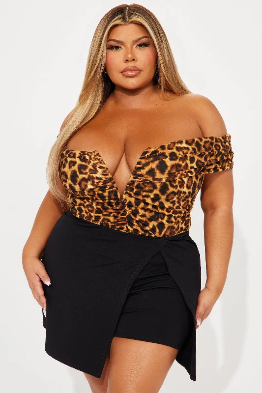 safari-off-shoulder-bodysuit-leopard