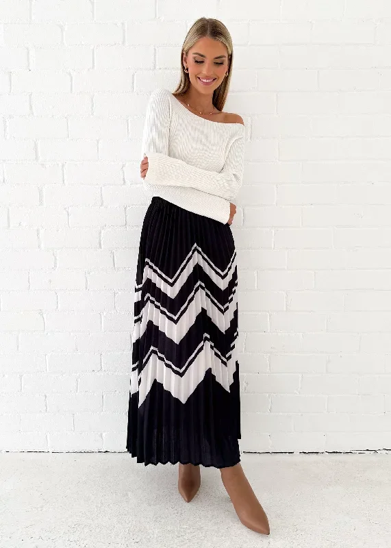 siklsa-maxi-skirt-navy-aztec