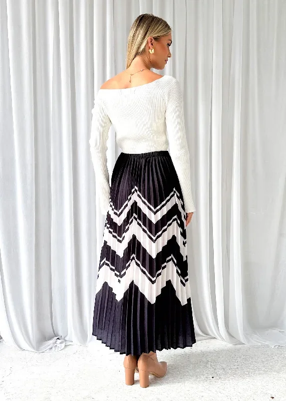 siklsa-maxi-skirt-navy-aztec