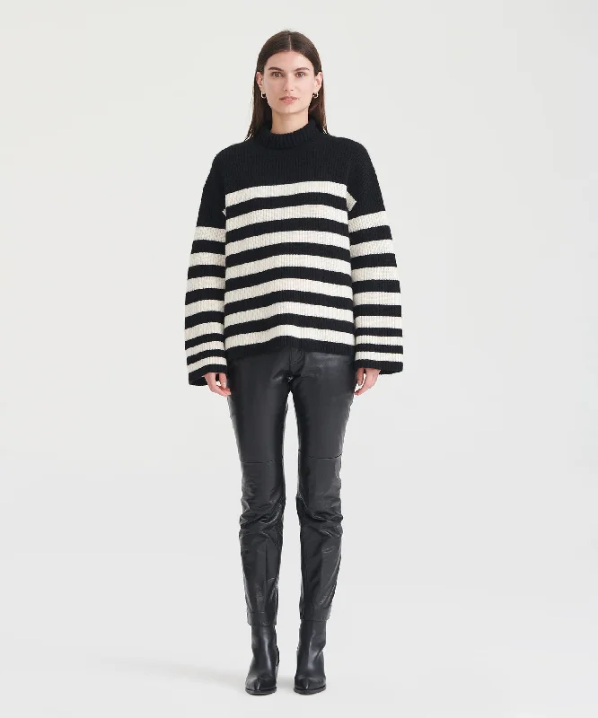 super-luxe-cashmere-striped-turtleneck