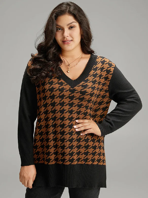 supersoft-essentials-houndstooth-patchwork-pullover