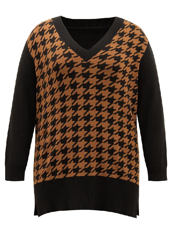 supersoft-essentials-houndstooth-patchwork-pullover