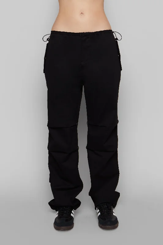 utility-cargo-pants-black