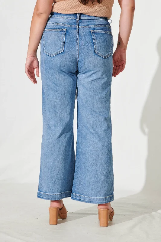 waverley-high-rise-wide-leg-jean-in-light-blue-denim