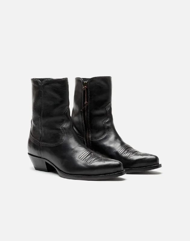 western-boot-black-leather